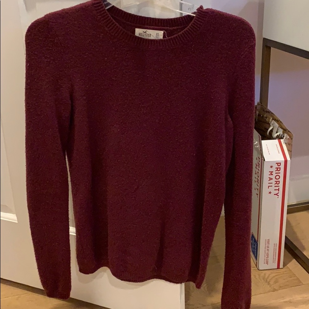 hollister sweater